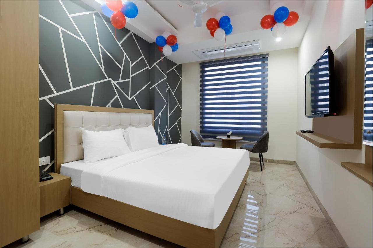 Hotel Bliss Zirakpur Exterior photo